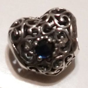 Pandora heart w/sapphire charm